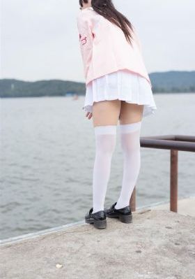 欧美淫秽av_1080P电影免费在线